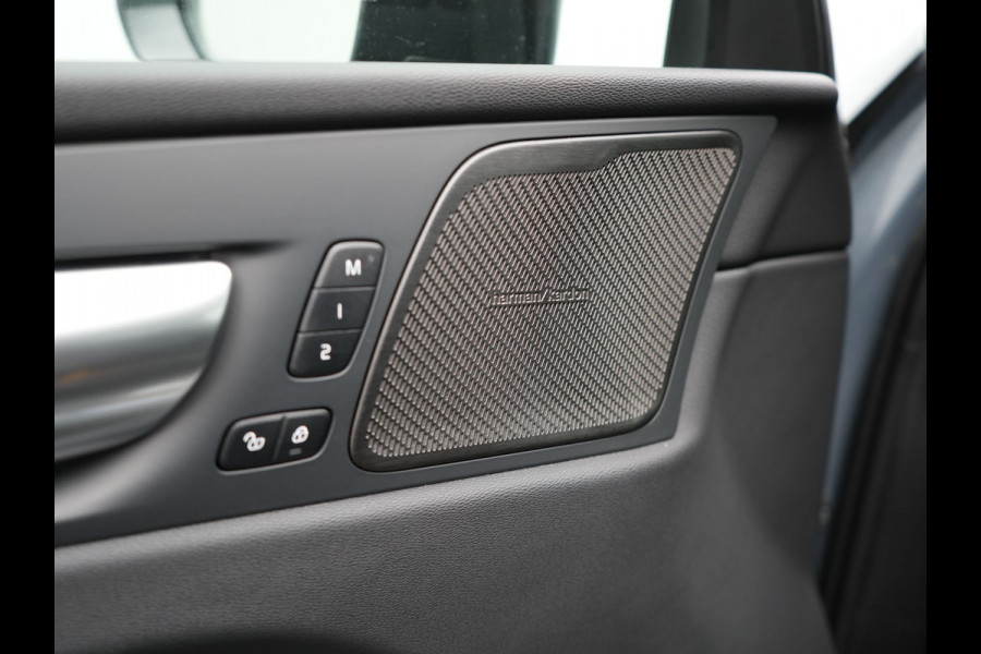 Volvo XC60 T8 AWD Polestar Engineered Plug in Hybrid 455pk Long Range Thunder Grey PHEV |  Panodak | Lederen Sportstoelen Memory | Google Assistant | Pilot Assist | Harman Kardon | Head Up | Adaptive Cruise | L.M. 21" | Virtual | 360 Camera | Navigatie | Apple Carplay |