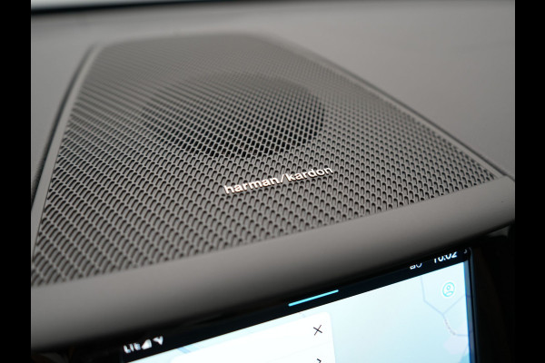 Volvo XC60 T8 AWD Polestar Engineered Plug in Hybrid 455pk Long Range Thunder Grey PHEV |  Panodak | Lederen Sportstoelen Memory | Google Assistant | Pilot Assist | Harman Kardon | Head Up | Adaptive Cruise | L.M. 21" | Virtual | 360 Camera | Navigatie | Apple Carplay |