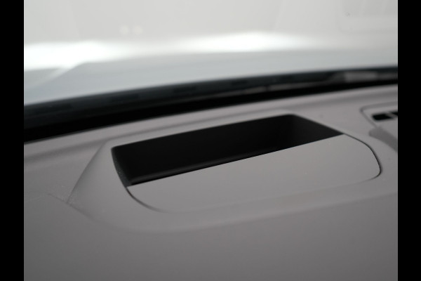 Volvo XC60 T8 AWD Polestar Engineered Plug in Hybrid 455pk Long Range Thunder Grey PHEV |  Panodak | Lederen Sportstoelen Memory | Google Assistant | Pilot Assist | Harman Kardon | Head Up | Adaptive Cruise | L.M. 21" | Virtual | 360 Camera | Navigatie | Apple Carplay |