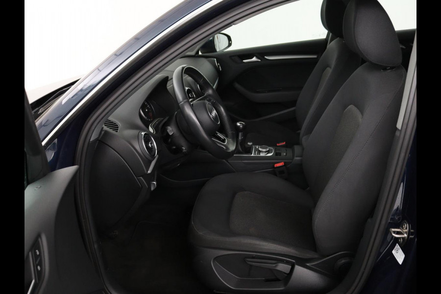 Audi A3 1.0 TFSI | Navigatie | Parkeerhulp | Xenon | Cruise control | Airco | Bluetooth | Regen-/lichtsensor