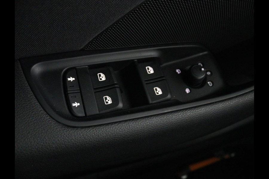 Audi A3 1.0 TFSI | Navigatie | Parkeerhulp | Xenon | Cruise control | Airco | Bluetooth | Regen-/lichtsensor
