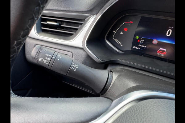 Renault Captur TCe 90 Intens Groot navi / Camera / P-sensoren V&A / Dakdragers / Apple Car Play & Android Auto