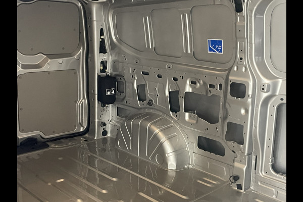 Ford Transit Custom 320 2.0 TDCI L2H1 170 PK AUT / NEXT LEVEL PACK PREMIUM Navi / Camera