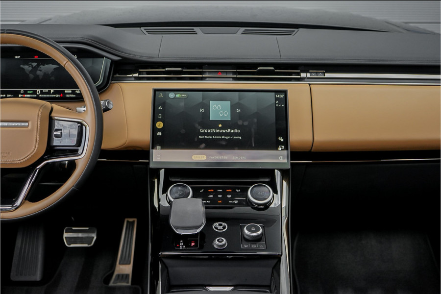 Land Rover Range Rover Sport 2.0 P440e Dynamic HSE Trekhaak Two Tone Leder 23"