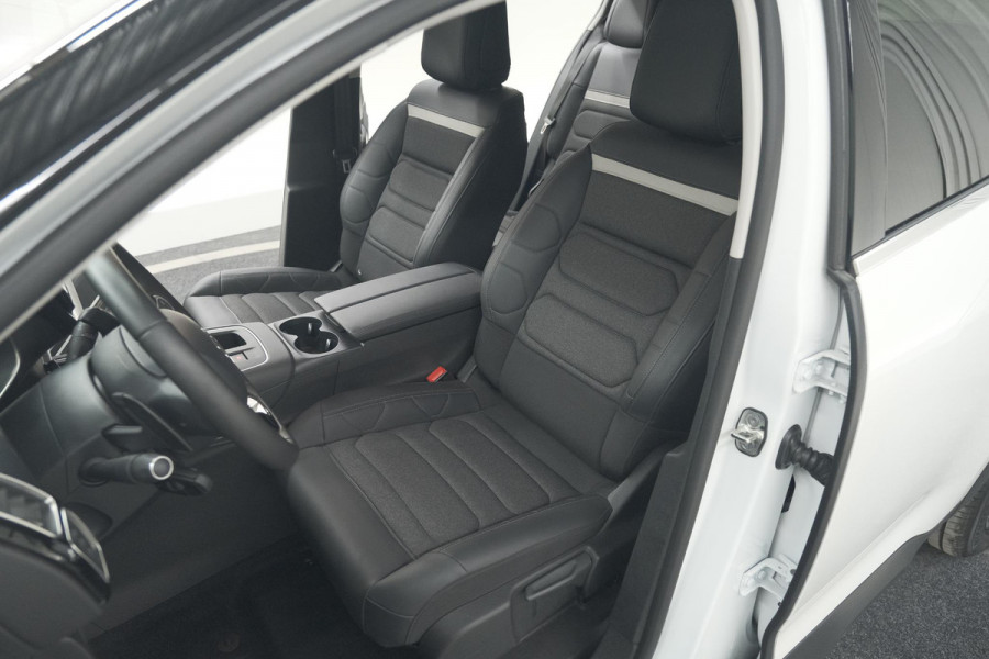 Citroën C5 Aircross 1.2 Hybrid 136 e-DCS7 Plus | Camera | Navigatie | Parkeersensoren | Apple Carplay