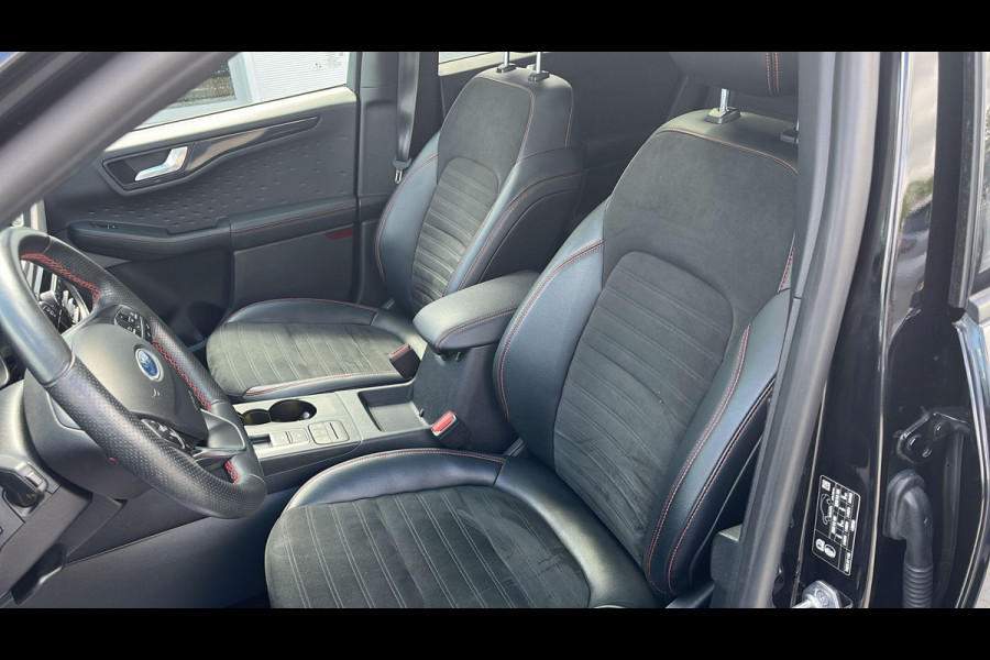 Ford Kuga 2.5 PHEV ST-Line X 225pk | Winterpack | Panoramadak | Trekhaak Afneembaar | SYNC 3 Navigatie