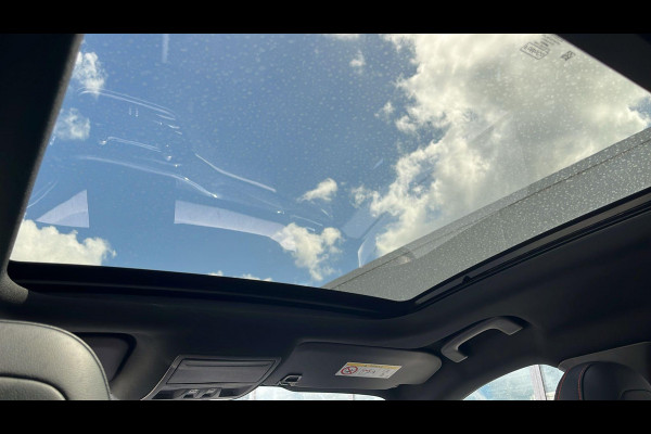 Ford Kuga 2.5 PHEV ST-Line X 225pk | Winterpack | Panoramadak | Trekhaak Afneembaar | SYNC 3 Navigatie