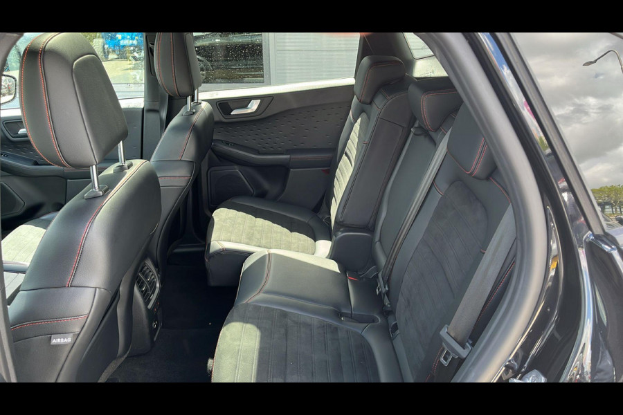 Ford Kuga 2.5 PHEV ST-Line X 225pk | Winterpack | Panoramadak | Trekhaak Afneembaar | SYNC 3 Navigatie