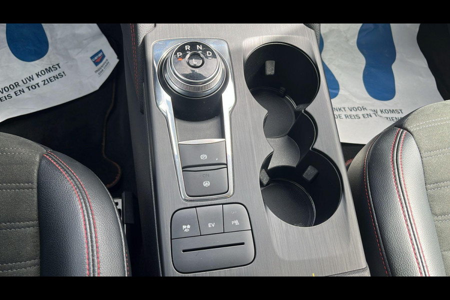 Ford Kuga 2.5 PHEV ST-Line X 225pk | Winterpack | Panoramadak | Trekhaak Afneembaar | SYNC 3 Navigatie