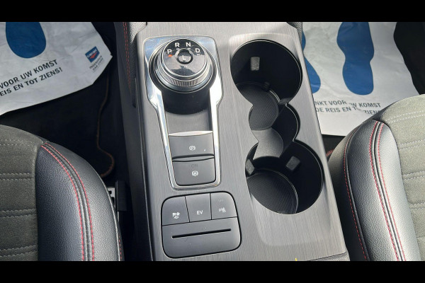 Ford Kuga 2.5 PHEV ST-Line X 225pk | Winterpack | Panoramadak | Trekhaak Afneembaar | SYNC 3 Navigatie