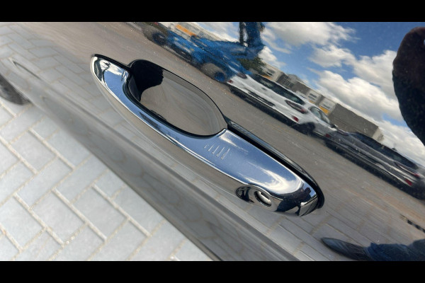 Ford Kuga 2.5 PHEV ST-Line X 225pk | Winterpack | Panoramadak | Trekhaak Afneembaar | SYNC 3 Navigatie