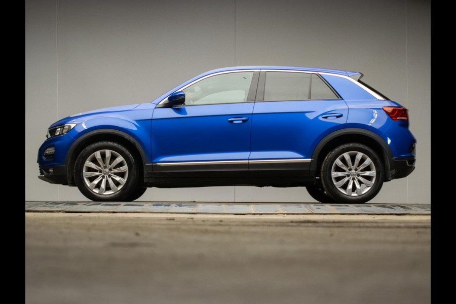 Volkswagen T-Roc 1.5 TSI Sport (APPLE CARPLAY,NAVI,LED,XENON,DIGITALE DASH,STOELVERWARMING,PDC,CRUISE,CLIMATE,NETTESTAAT))