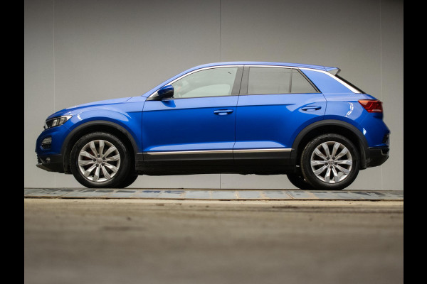 Volkswagen T-Roc 1.5 TSI Sport (APPLE CARPLAY,NAVI,LED,XENON,DIGITALE DASH,STOELVERWARMING,PDC,CRUISE,CLIMATE,NETTESTAAT))