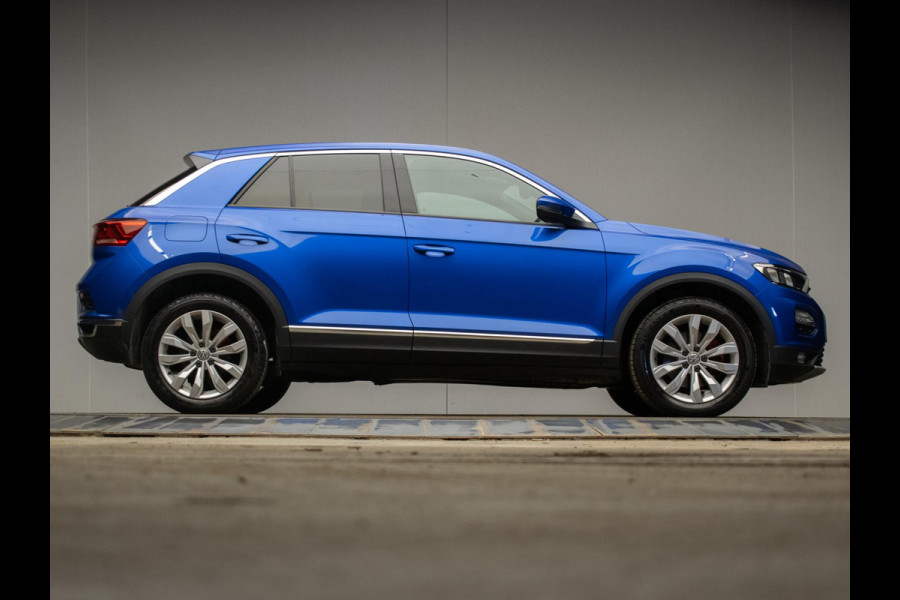 Volkswagen T-Roc 1.5 TSI Sport (APPLE CARPLAY,NAVI,LED,XENON,DIGITALE DASH,STOELVERWARMING,PDC,CRUISE,CLIMATE,NETTESTAAT))