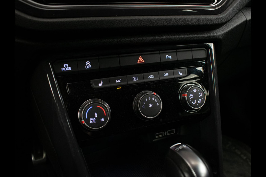 Volkswagen T-Roc 1.5 TSI Sport (APPLE CARPLAY,NAVI,LED,XENON,DIGITALE DASH,STOELVERWARMING,PDC,CRUISE,CLIMATE,NETTESTAAT))