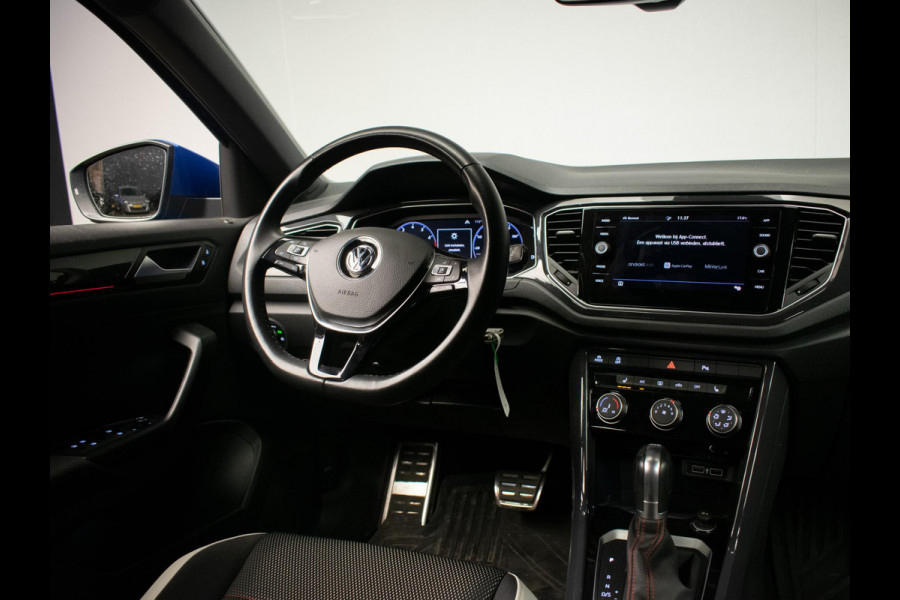 Volkswagen T-Roc 1.5 TSI Sport (APPLE CARPLAY,NAVI,LED,XENON,DIGITALE DASH,STOELVERWARMING,PDC,CRUISE,CLIMATE,NETTESTAAT))