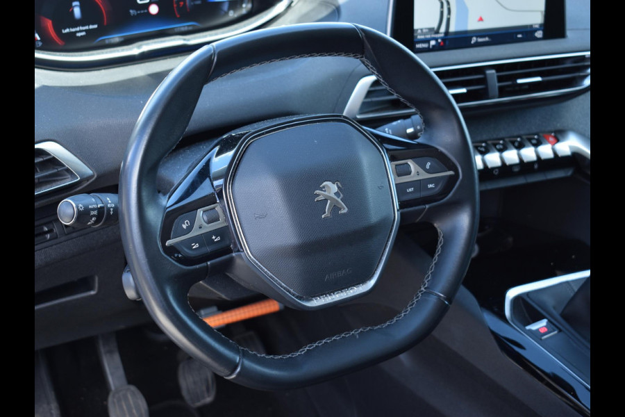 Peugeot 3008 1.2 PureTech Allure NIEUWE DISTRIBUTIE | TREKHAAK | ACHTERUITRIJCAMERA MET SENSOREN | NAVIGATIE | E.C.C. |