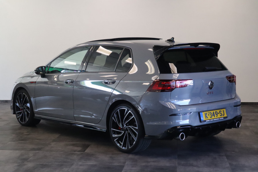 Volkswagen Golf 2.0 TSI GTI VCP Panorama Head up Navigatie Harman Kardon sfeerverlichting  camera