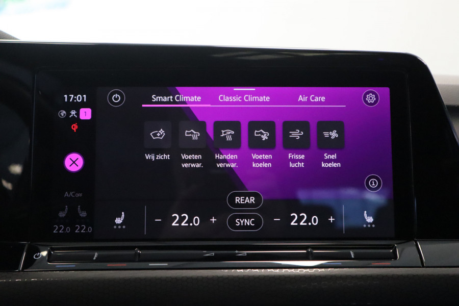 Volkswagen Golf 2.0 TSI GTI VCP Panorama Head up Navigatie Harman Kardon sfeerverlichting  camera