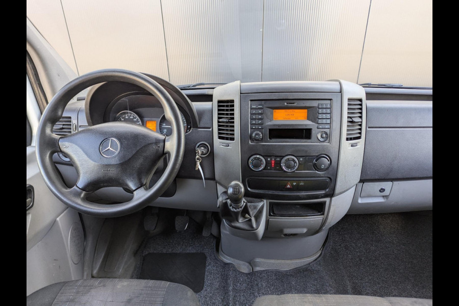Mercedes-Benz Sprinter 314 140PK BAKWAGEN MET LAADKLEP AIRCO EURO 6