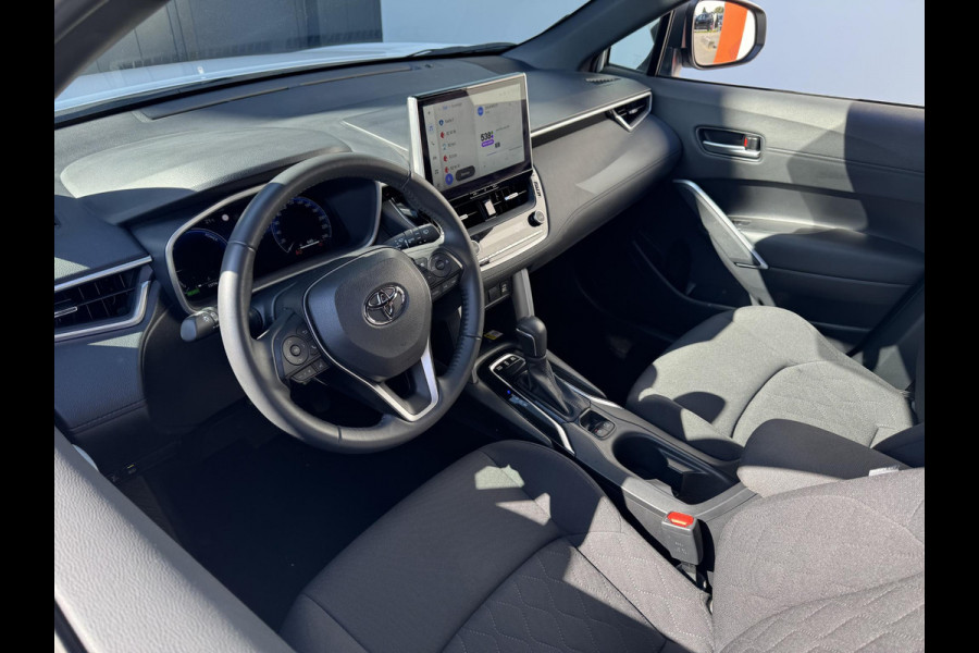 Toyota Corolla Cross Hybrid 200 Style | El.achterklep | Navi | Adaptive cruise control | Prijs is rijklaar