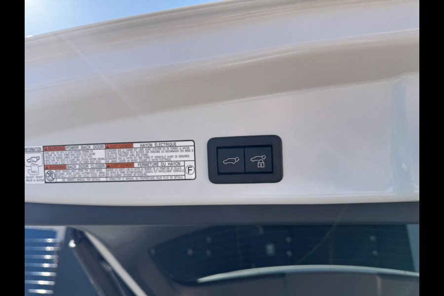 Toyota Corolla Cross Hybrid 200 Style | El.achterklep | Navi | Adaptive cruise control | Prijs is rijklaar