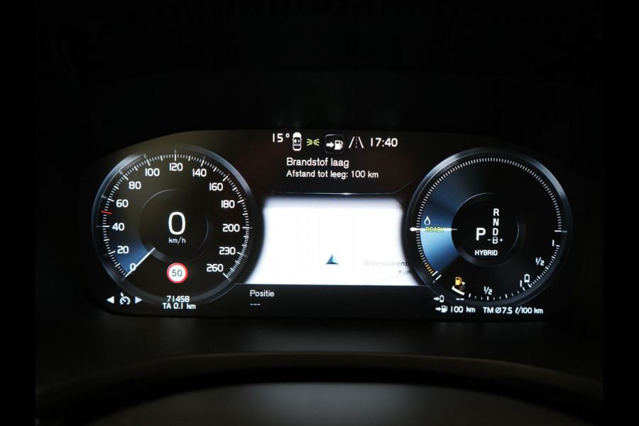 Volvo V60 T6 Recharge AWD R-Design Plug In Hybrid Dealer O.H. PHEV | Panodak | Lederen Sportstoelen Memory | Harman Kardon | Apple Carplay | Navigatie | Camera | L.M. 19" | DAB | Virtual |