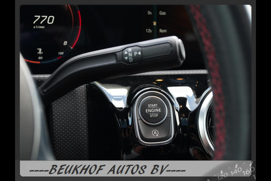 Mercedes-Benz A-Klasse 180 Business Amg Panorama Navi Xenon