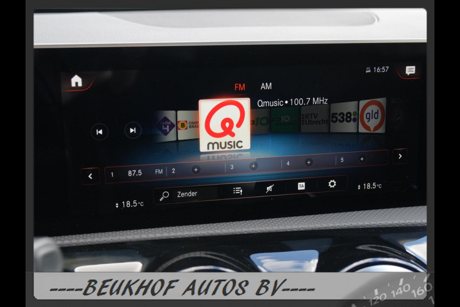Mercedes-Benz A-Klasse 180 Business Amg Panorama Navi Xenon
