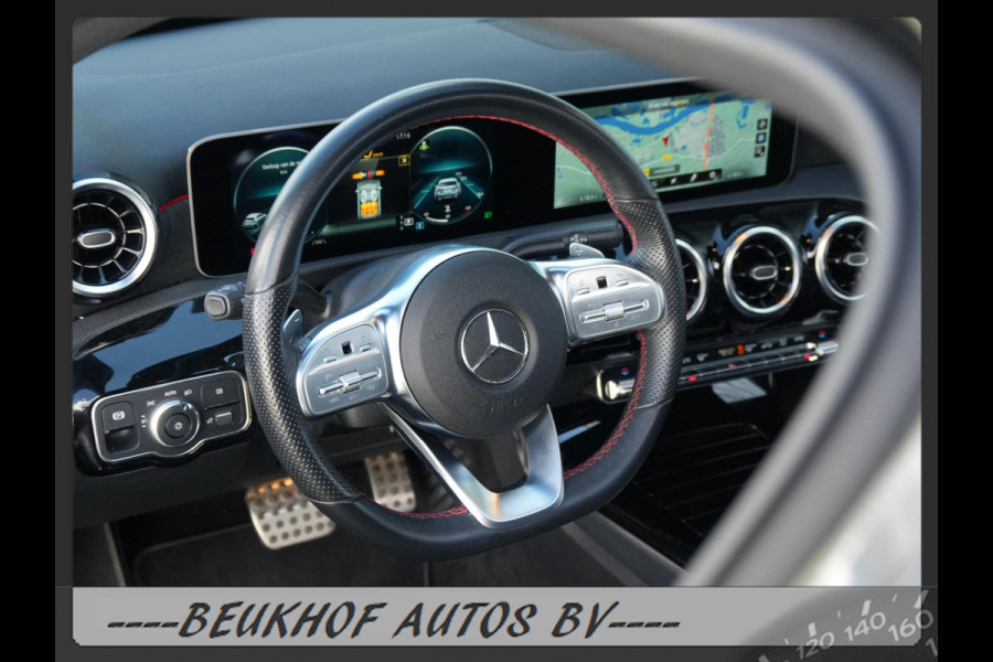 Mercedes-Benz A-Klasse 180 Business Amg Panorama Navi Xenon