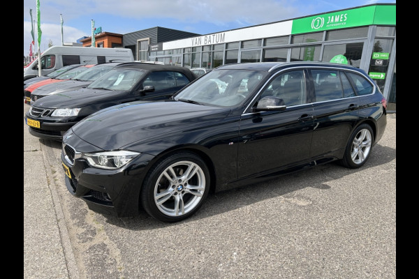 BMW 3 Serie Touring 320i Sp.L Exec.
