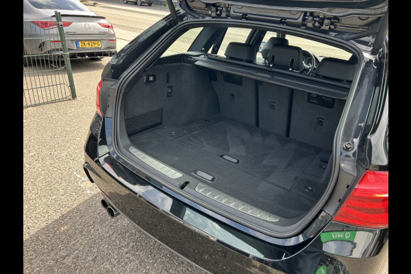 BMW 3 Serie Touring 320i Sp.L Exec.