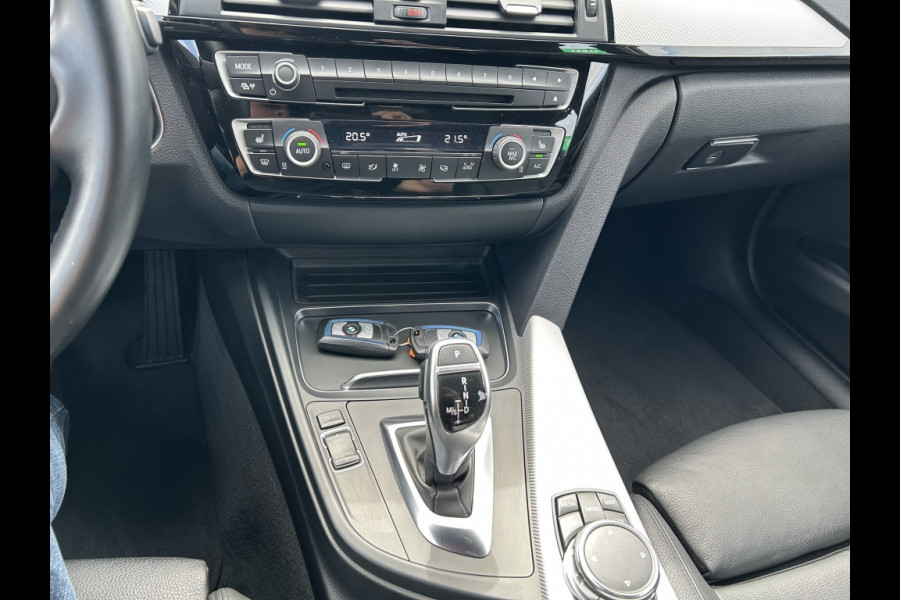 BMW 3 Serie Touring 320i Sp.L Exec.