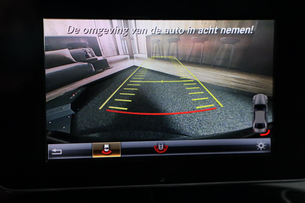 Mercedes-Benz GLC Coupé 250 4MATIC AMG 63 Look / AUT / Open Dak / Dode Hoek / Cruise Control / Camera / Pdc / Xenon / 19 In