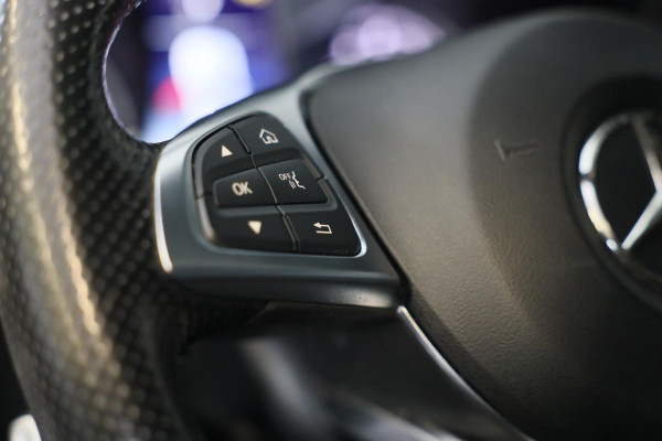 Mercedes-Benz GLC Coupé 250 4MATIC AMG 63 Look / AUT / Open Dak / Dode Hoek / Cruise Control / Camera / Pdc / Xenon / 19 In