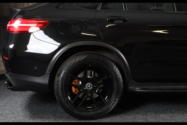 Mercedes-Benz GLC Coupé 250 4MATIC AMG 63 Look / AUT / Open Dak / Dode Hoek / Cruise Control / Camera / Pdc / Xenon / 19 In