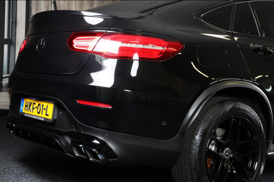 Mercedes-Benz GLC Coupé 250 4MATIC AMG 63 Look / AUT / Open Dak / Dode Hoek / Cruise Control / Camera / Pdc / Xenon / 19 In