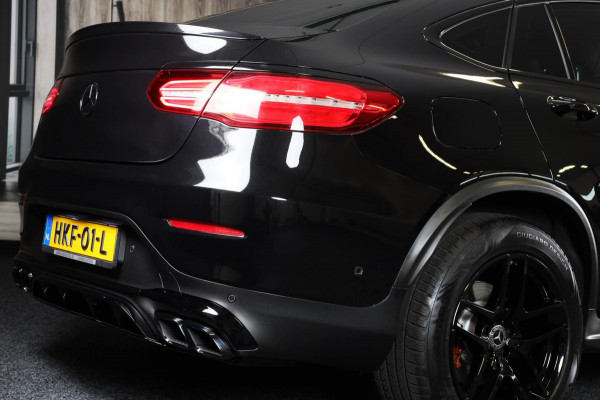 Mercedes-Benz GLC Coupé 250 4MATIC AMG 63 Look / AUT / Open Dak / Dode Hoek / Cruise Control / Camera / Pdc / Xenon / 19 In