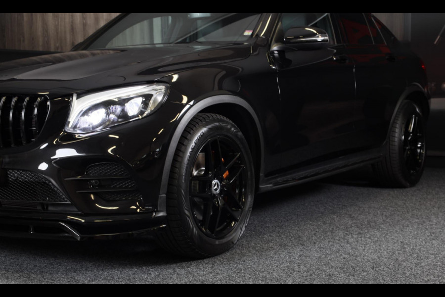 Mercedes-Benz GLC Coupé 250 4MATIC AMG 63 Look / AUT / Open Dak / Dode Hoek / Cruise Control / Camera / Pdc / Xenon / 19 In