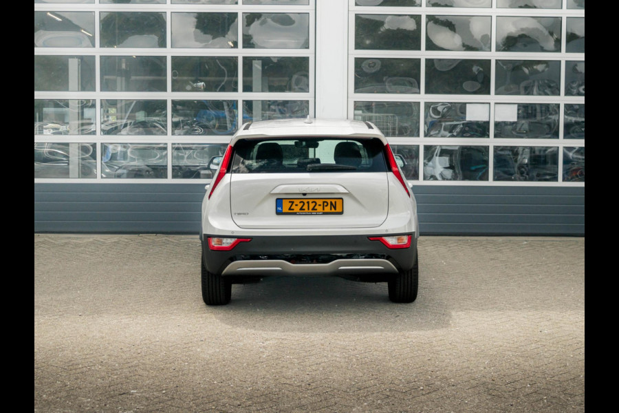 Kia Niro EV Light Edition 64.8 kWh | Navigatie | Achteruitrijcamera | Airco | Cruise control Adaptieve |