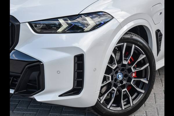 BMW X5 xDrive50e | M-SPORT | PANORAMADAK | LUCHTVERING | DRIVING ASSISTANT | ACTIVE CRUISE | COMFORT ACCESS | ICONIC GLOW | COMFORT SEA