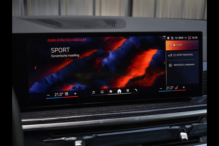 BMW X5 xDrive50e | M-SPORT | PANORAMADAK | LUCHTVERING | DRIVING ASSISTANT | ACTIVE CRUISE | COMFORT ACCESS | ICONIC GLOW | COMFORT SEA