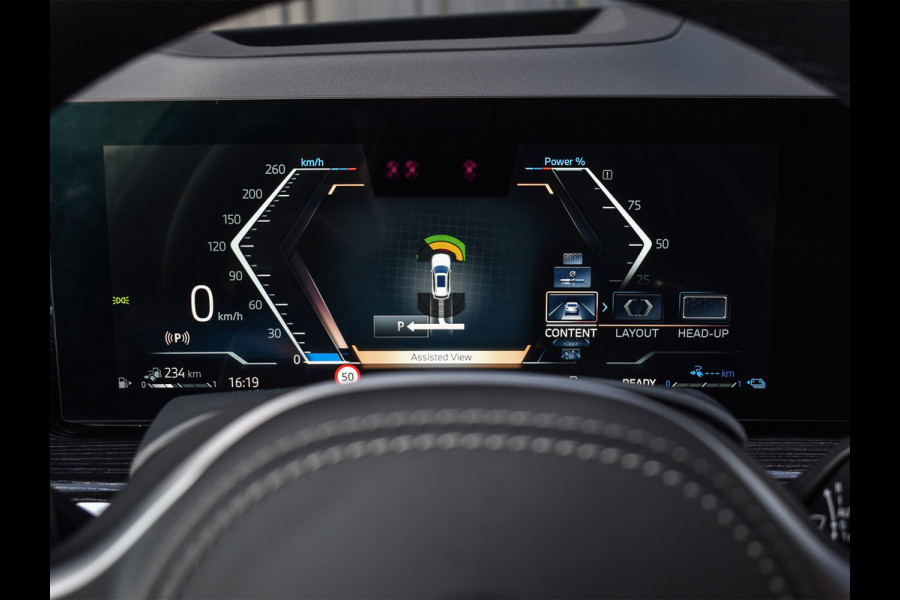 BMW X5 xDrive50e | M-SPORT | PANORAMADAK | LUCHTVERING | DRIVING ASSISTANT | ACTIVE CRUISE | COMFORT ACCESS | ICONIC GLOW | COMFORT SEA