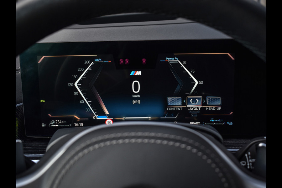 BMW X5 xDrive50e | M-SPORT | PANORAMADAK | LUCHTVERING | DRIVING ASSISTANT | ACTIVE CRUISE | COMFORT ACCESS | ICONIC GLOW | COMFORT SEA