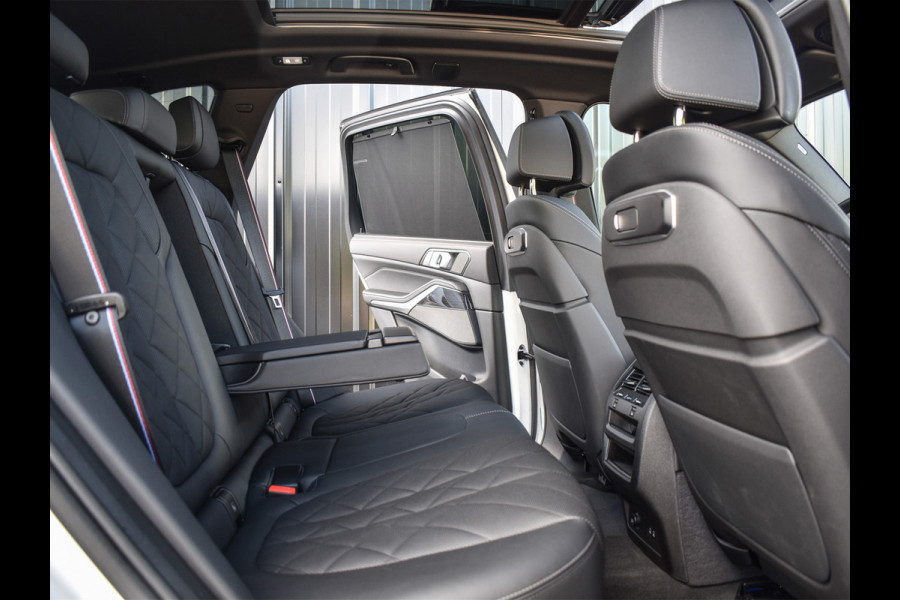 BMW X5 xDrive50e | M-SPORT | PANORAMADAK | LUCHTVERING | DRIVING ASSISTANT | ACTIVE CRUISE | COMFORT ACCESS | ICONIC GLOW | COMFORT SEA
