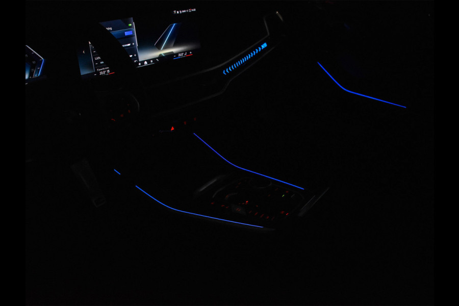 BMW X5 xDrive50e | M-SPORT | PANORAMADAK | LUCHTVERING | DRIVING ASSISTANT | ACTIVE CRUISE | COMFORT ACCESS | ICONIC GLOW | COMFORT SEA