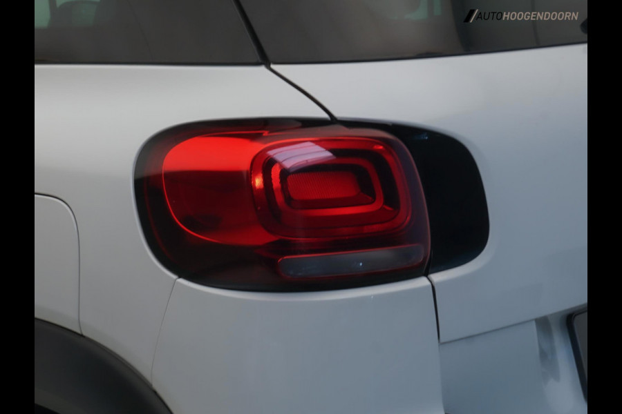 Citroën C3 Aircross 1.2 PureTech Shine 130pk (APPLE CARPLAY,AUTOMAAT,KEYLESS,PARKEERSENSOREN,CLIMATE,CRUISE,LM-VELGEN,TOPCONDITIE)