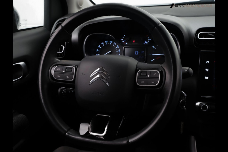 Citroën C3 Aircross 1.2 PureTech Shine 130pk (APPLE CARPLAY,AUTOMAAT,KEYLESS,PARKEERSENSOREN,CLIMATE,CRUISE,LM-VELGEN,TOPCONDITIE)
