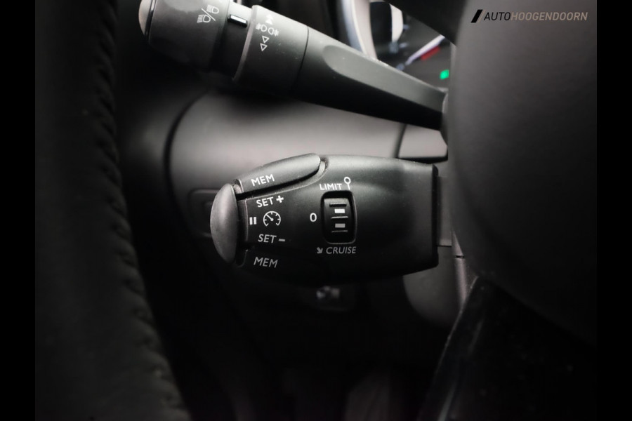Citroën C3 Aircross 1.2 PureTech Shine 130pk (APPLE CARPLAY,AUTOMAAT,KEYLESS,PARKEERSENSOREN,CLIMATE,CRUISE,LM-VELGEN,TOPCONDITIE)