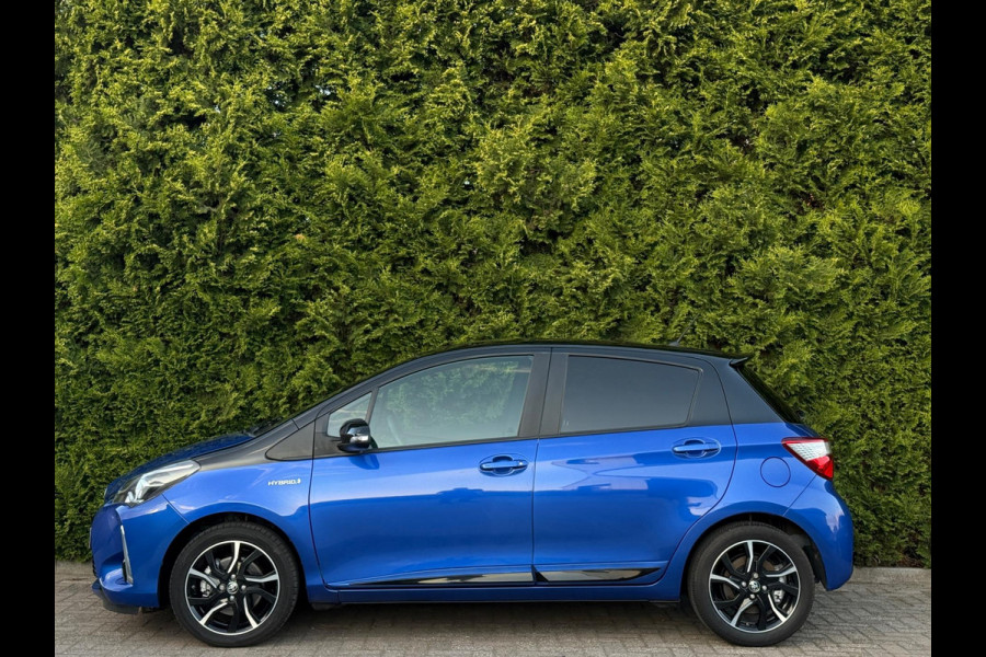 Toyota Yaris 1.5 Hybrid Bi-Tone Navigatie Camera